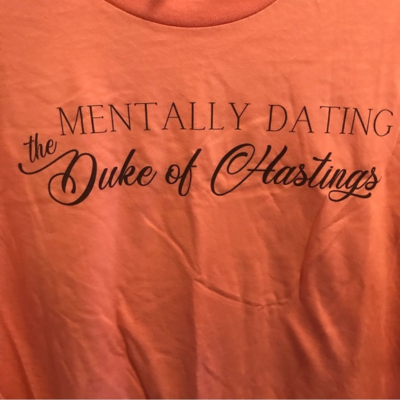 Women’s plus size 2xl t-shirt “Mentally Dating the Duke of Hastings” orange - Picture 2 of 4
